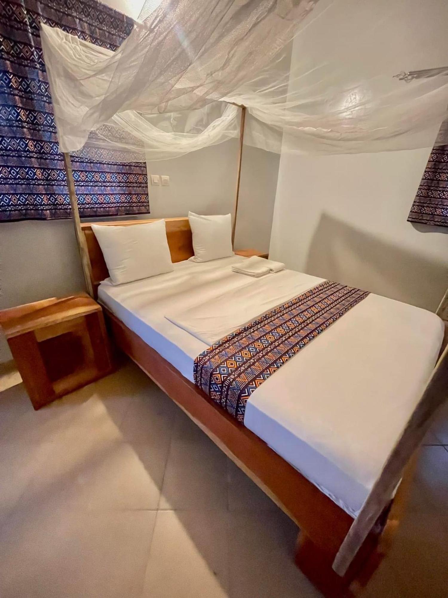 Abene Shudyma Lodge Abeme ภายนอก รูปภาพ